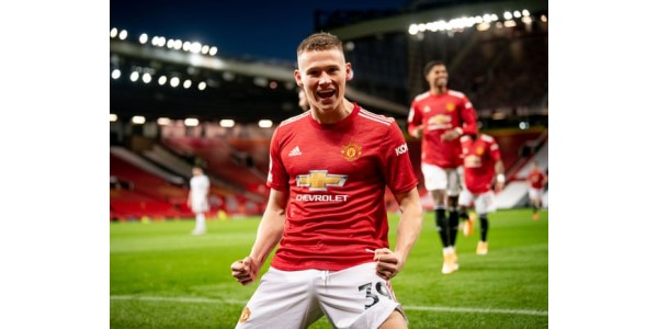 Manchester United se classe parmi les quatre premiers de la Premier League pour la première fois cette saison Manchester United se classe parmi les quatre premiers de la Premier League pour la première fois cette saison